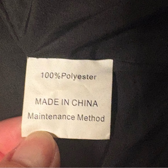 Women’s Puffer Jacket - Picture 10 of 11